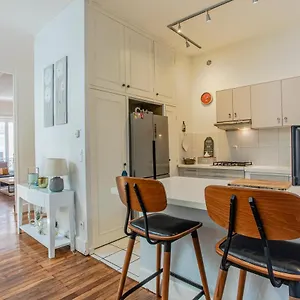 Appartement Superbe Avec Toit Terrasse, Villefranche-de-Rouergue